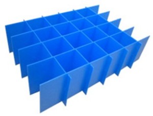 PP-Corrugated-Plastic-Box-with-Divider
